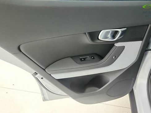 Used 2024 Polestar Polestar 2 AWD/4WD image 45