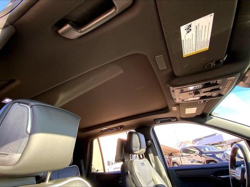 Certified 2025 GMC Yukon AT4 Ultimate w/ LPO, Illumination Package image 13