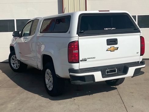 Used 2018 Chevrolet Colorado LT image 16