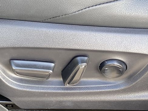 Certified 2024 Toyota bZ4X AWD image 29