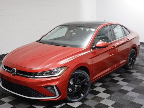 New 2026 Volkswagen Jetta SE FWD image 2