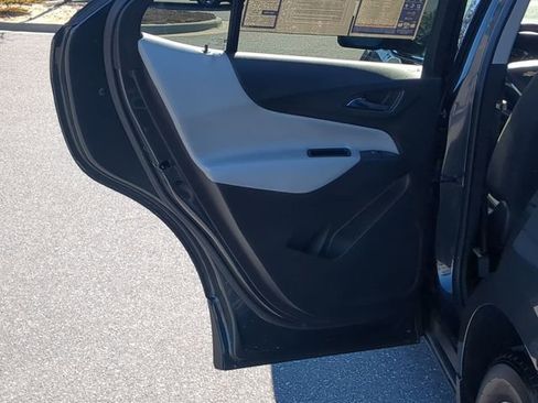 Used 2020 Chevrolet Equinox LT image 34