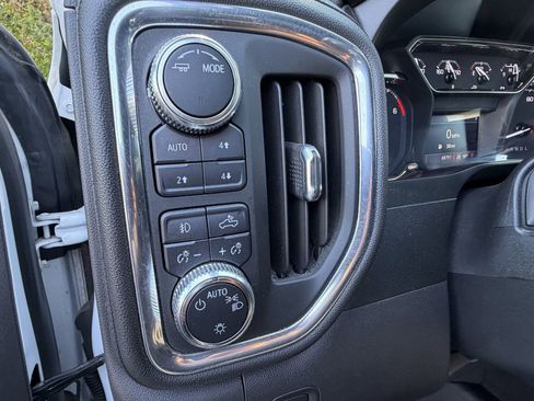 Used 2021 GMC Sierra 1500 Elevation AWD/4WD image 15