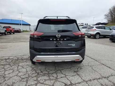 Used 2023 Nissan Rogue Platinum w/ Platinum Premium Package image 5
