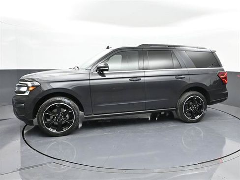 Certified 2023 Ford Expedition Limited RWD image 32