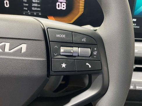 New 2026 Kia K4 FWD image 23