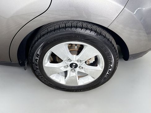 Used 2019 Kia Soul Base image 36