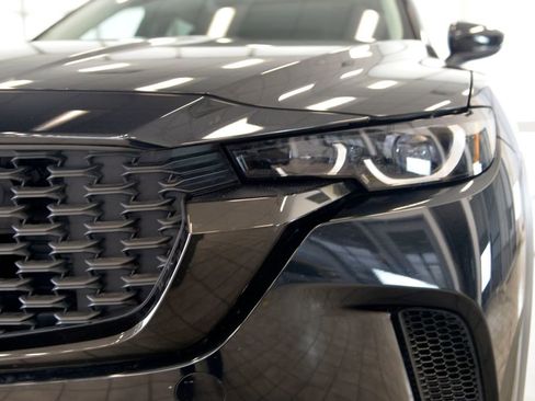 Certified 2023 MAZDA CX-50 2.5 S w/ Cargo Package image 11