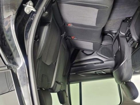 Used 2023 Jeep Grand Cherokee Laredo w/ Luxury Tech Group I image 30