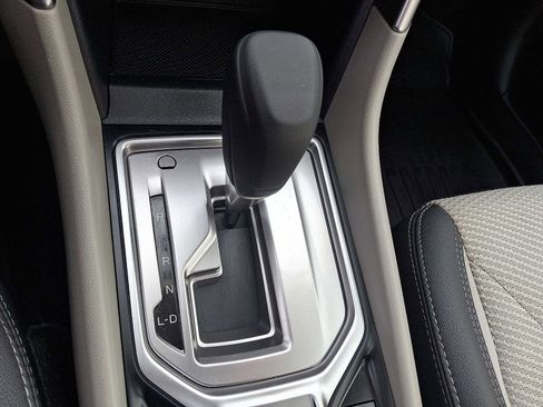 Used 2019 Subaru Forester Premium w/ All-Weather Package image 16