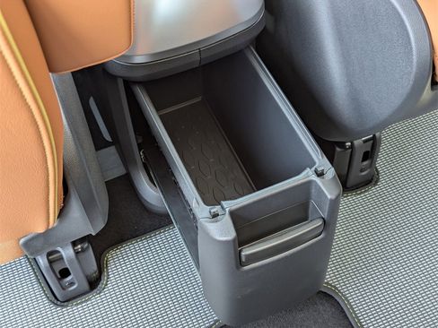 New 2025 Volkswagen ID. Buzz Pro S Plus image 27