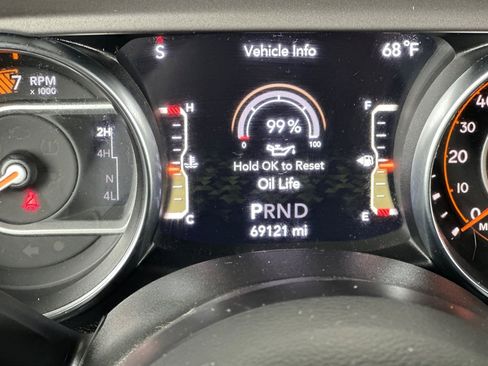 Used 2019 Jeep Wrangler Unlimited Sport S AWD/4WD image 24