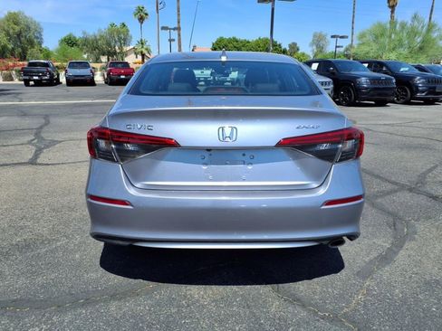 Used 2024 Honda Civic Sport image 5