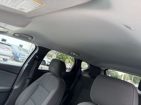 Used 2020 Chevrolet Blazer LT FWD image 22