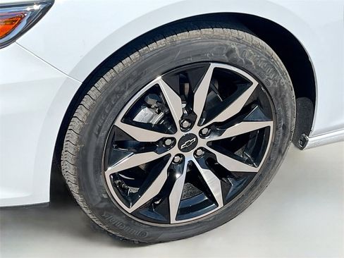 Used 2024 Chevrolet Malibu RS image 28