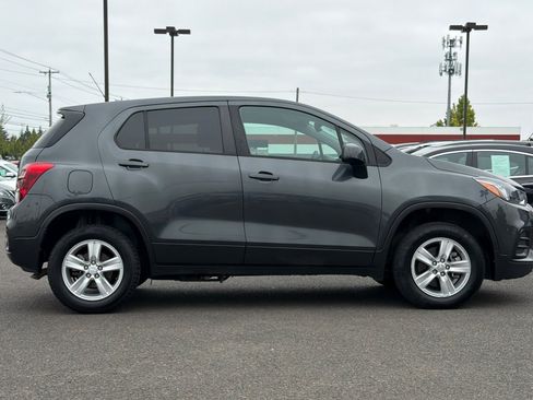 Used 2019 Chevrolet Trax LS w/ Tint and Cruise Package AWD/4WD image 3