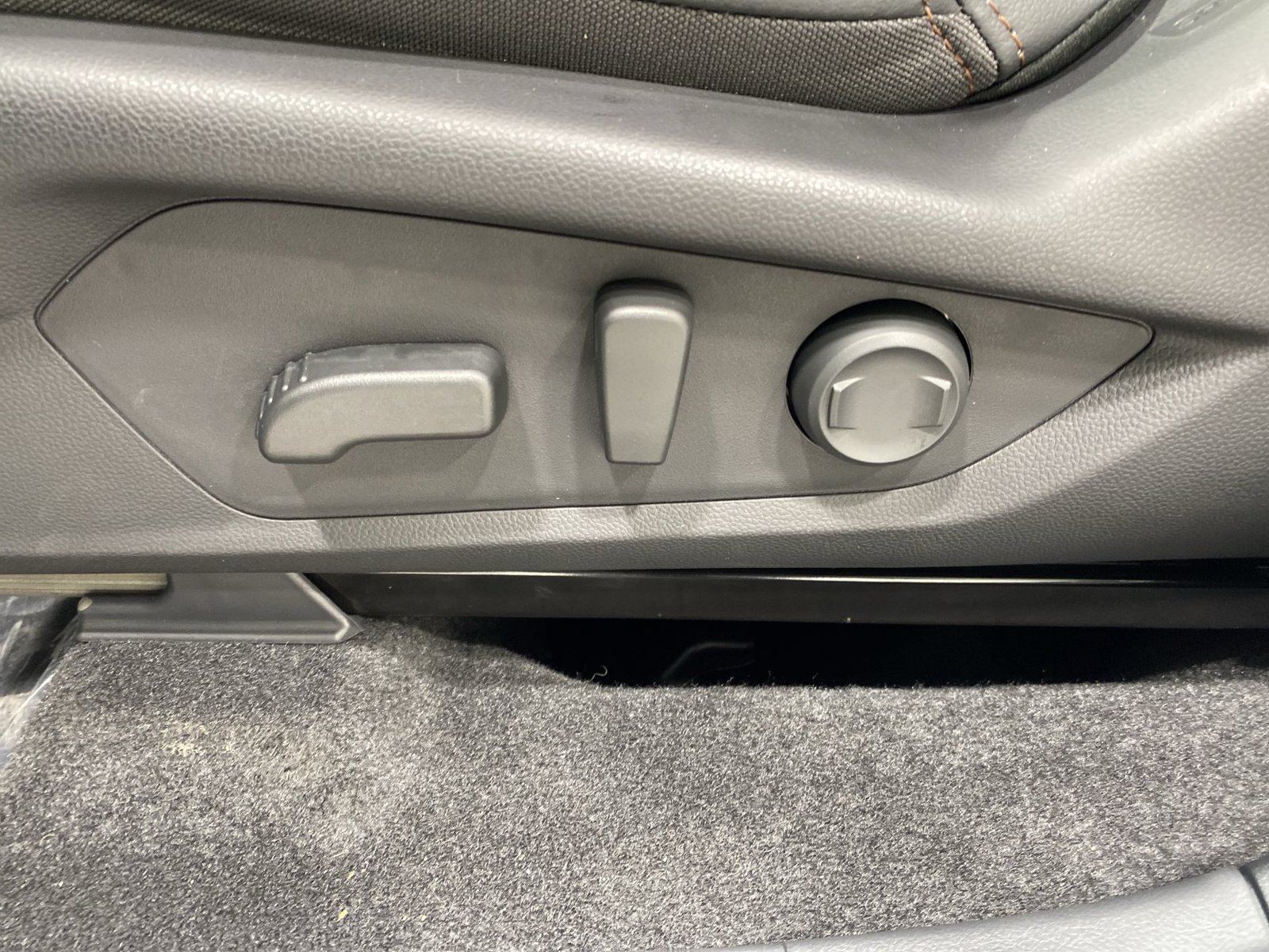 New 2026 Subaru Forester Touring AWD/4WD image 12