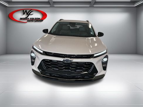 New 2026 Chevrolet Trax ACTIV w/ Driver Confidence Package FWD image 2