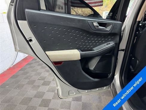 Used 2020 Ford Escape SE AWD/4WD image 10