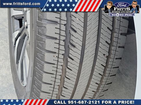 Certified 2025 Ford Expedition Platinum w/ Driver's Package AWD/4WD image 19