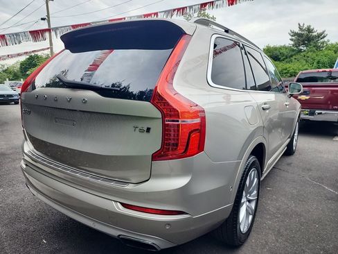 Used 2017 Volvo XC90 T6 Momentum w/ Vision Package AWD/4WD image 3