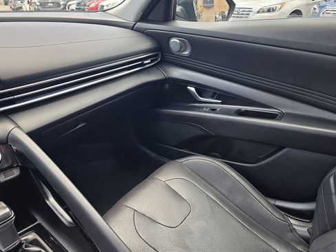 Used 2021 Hyundai Elantra Limited w/ Cargo Package FWD image 32
