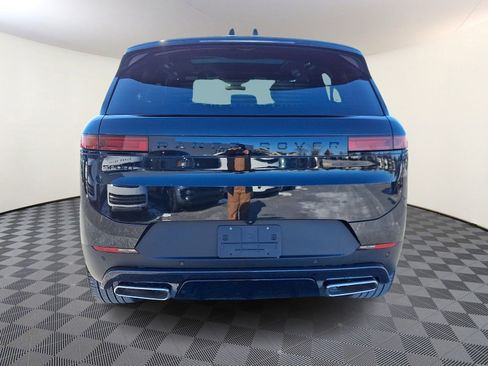 New 2026 Land Rover Range Rover Sport SE image 3