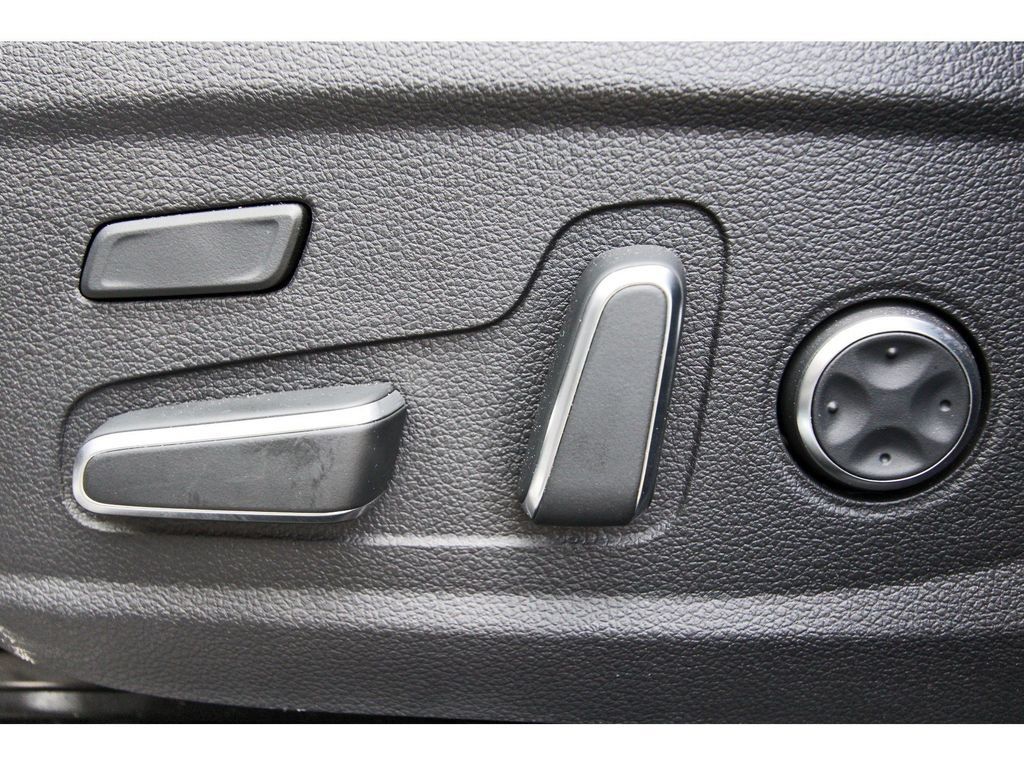 Used 2023 Hyundai Santa Fe Calligraphy FWD image 34