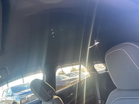 New 2026 Chevrolet Blazer EV LT image 15