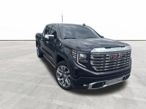 Used 2024 GMC Sierra 1500 Denali AWD/4WD image 2