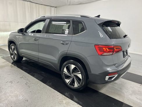 Certified 2023 Volkswagen Taos SE AWD/4WD image 7