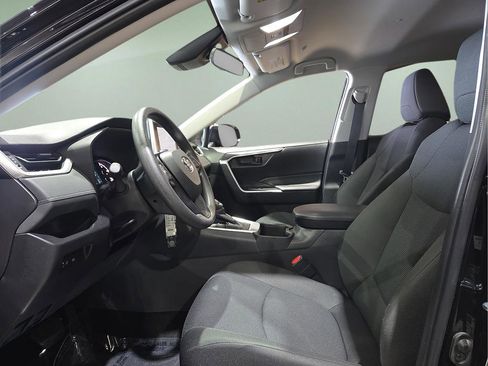Certified 2025 Toyota RAV4 LE image 20