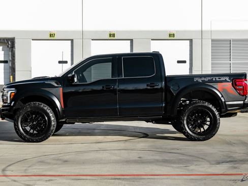 Used 2025 Ford F150 Raptor w/ Equipment Group 803A Raptor R AWD/4WD image 5