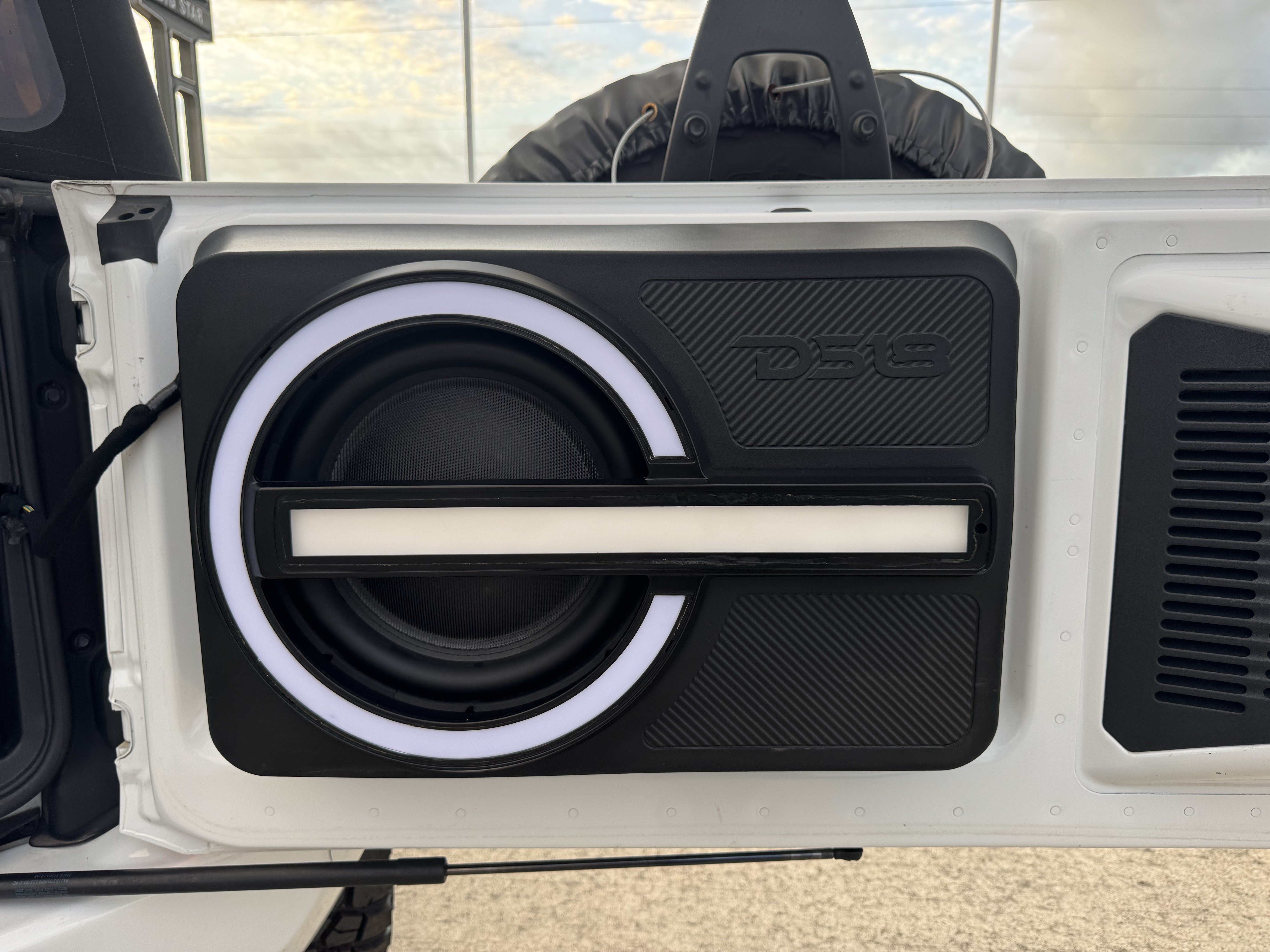 Used 2022 Ford Bronco Outer Banks AWD/4WD image 26