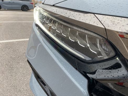 Used 2022 Honda Accord Sport image 14