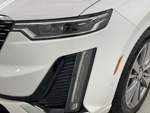 Certified 2025 Cadillac XT6 Premium Luxury w/ Platinum Package image 15