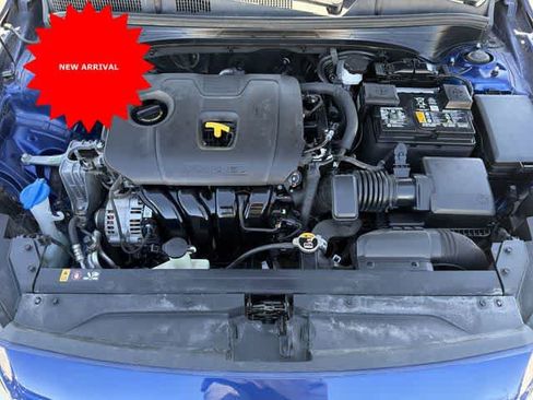 Used 2023 Kia Forte LXS image 11