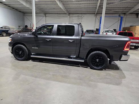 Used 2019 RAM 1500 Big Horn AWD/4WD image 7