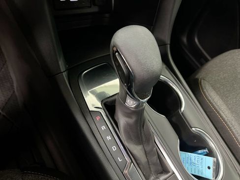 Used 2024 Chevrolet Equinox LT w/ LPO, Floor Liner Package FWD image 17