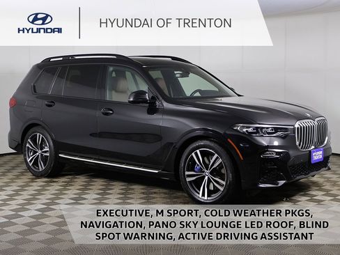 Used 2022 BMW X7 xDrive40i w/ M Sport Package image 1