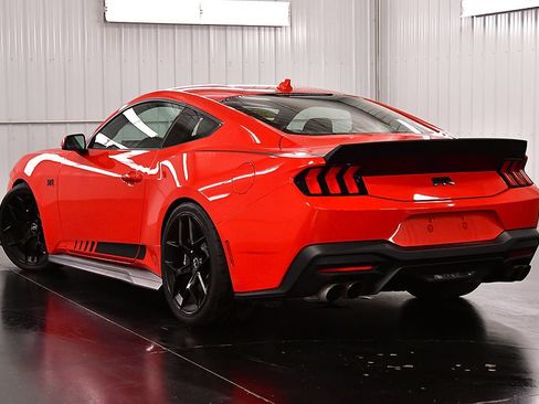 Used 2025 Ford Mustang GT Premium w/ GT Performance Package RWD image 5