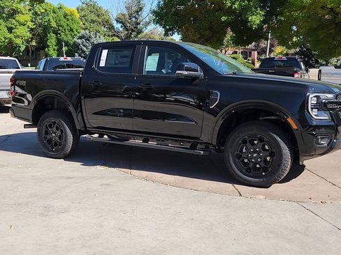 New 2025 Ford Ranger Lariat w/ FX4 Off-Road Package image 10