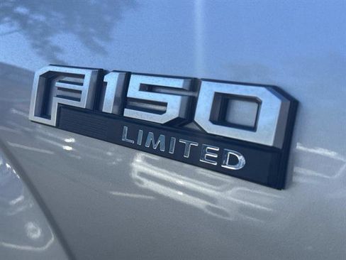 Used 2020 Ford F150 Limited w/ Trailer Tow Package image 7