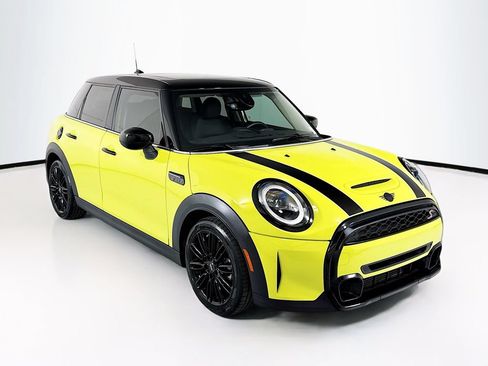 Certified 2024 MINI Cooper S FWD image 3