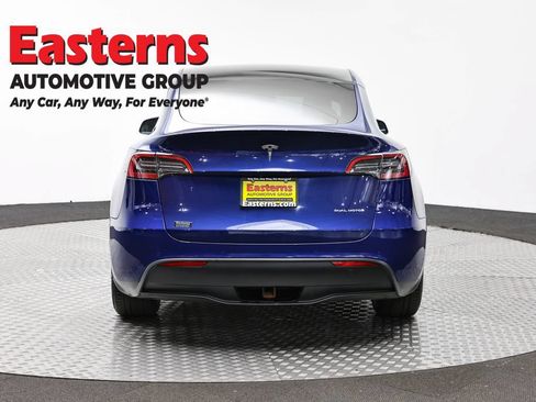 Used 2022 Tesla Model Y Long Range AWD/4WD image 6