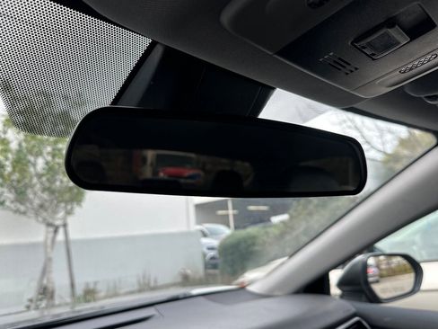 Used 2024 Toyota Camry SE image 24