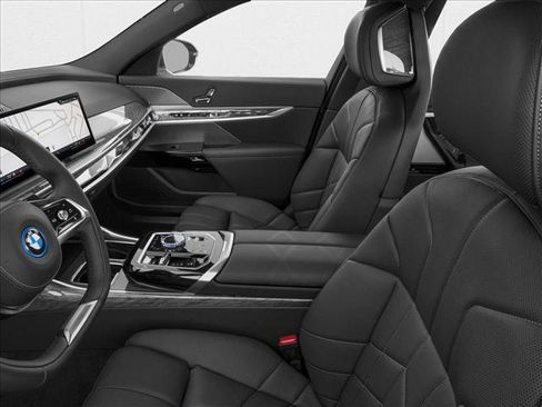 New 2026 BMW i7 xDrive60 AWD/4WD image 6