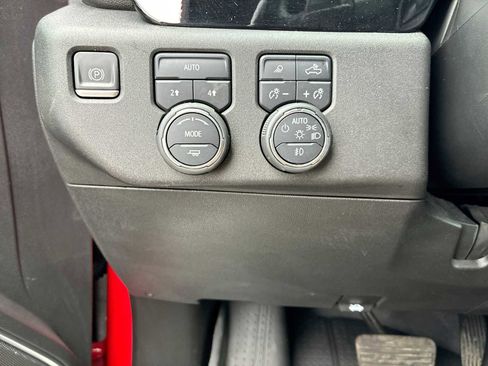 Certified 2022 Chevrolet Silverado 1500 RST w/ Rally Edition image 18