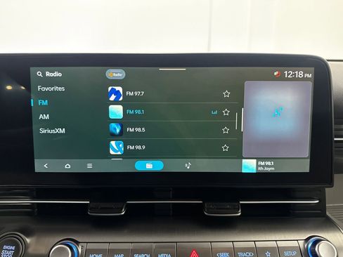 Used 2025 Hyundai Kona SEL FWD image 3