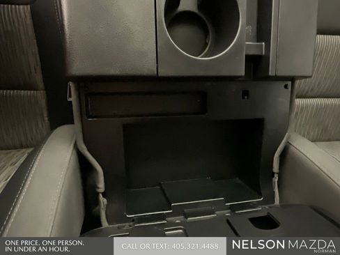 Used 2016 Toyota Tundra SR5 image 38